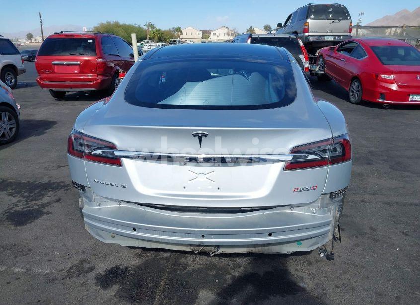 Photo 17 of 2018 Tesla Model S 100D/75D/P100D (VIN 5YJSA1E40JF260585)