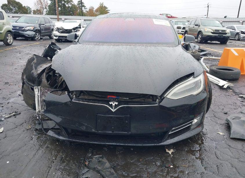 Photo 11 of 2018 Tesla Model S 100D/75D/P100D (VIN 5YJSA1E41JF255038)