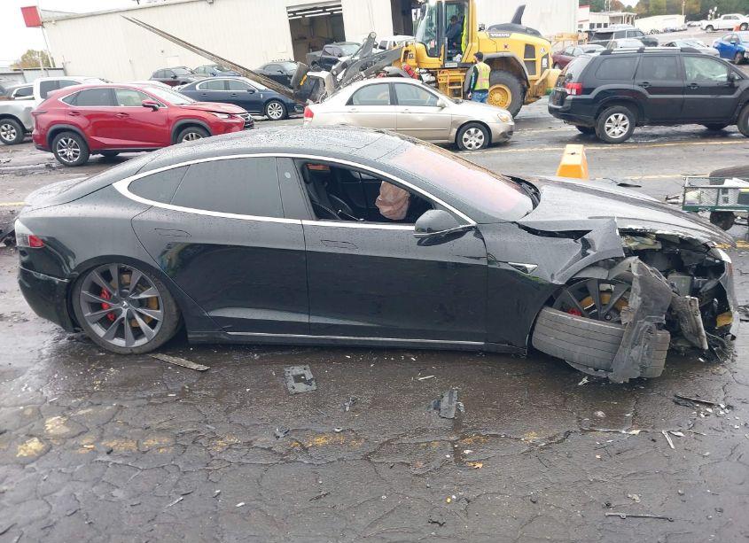 Photo 12 of 2018 Tesla Model S 100D/75D/P100D (VIN 5YJSA1E41JF255038)
