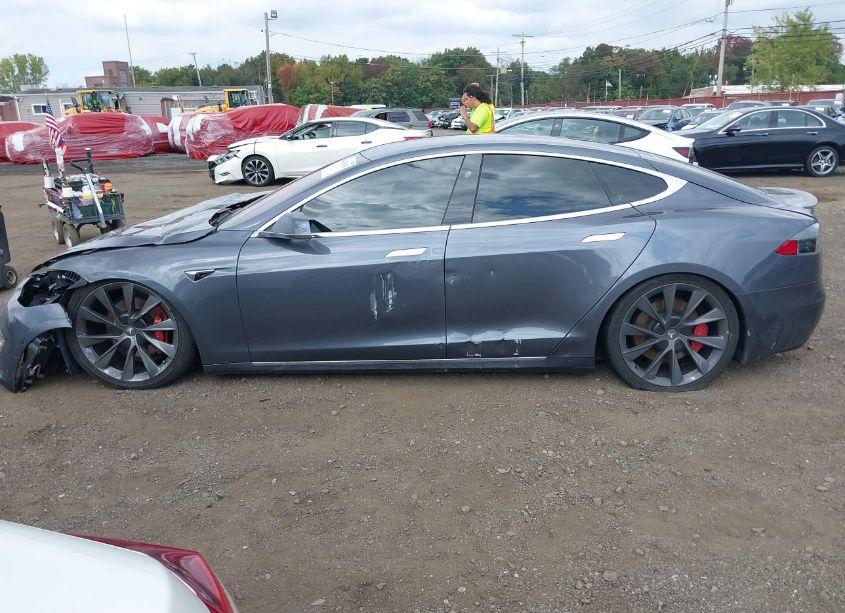 Photo 14 of 2021 Tesla Model S PERFORMANCE DUAL MOTOR ALL-WHEEL DRIVE (VIN 5YJSA1E41MF421658)