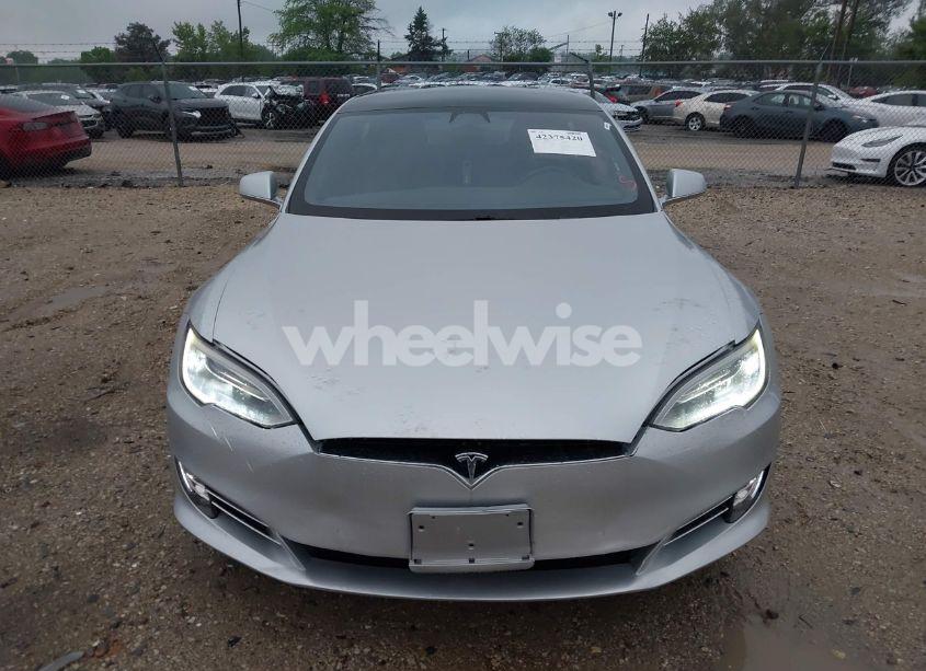 Photo 12 of 2018 Tesla Model S 100D/75D/P100D (VIN 5YJSA1E42JF265898)