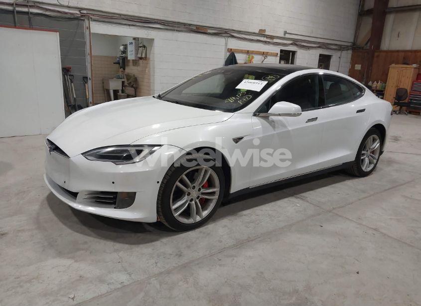 Photo 2 of 2016 Tesla Model S 90D/P100D/P85D/P90D (VIN 5YJSA1E44GF131208)
