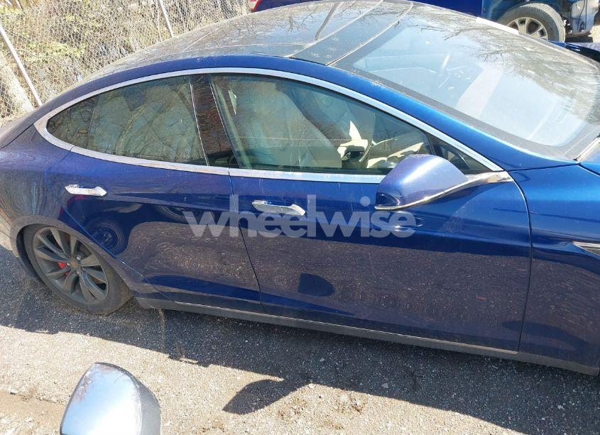 Photo 13 of 2015 Tesla Model S 85D/P85D (VIN 5YJSA1E45FF100323)