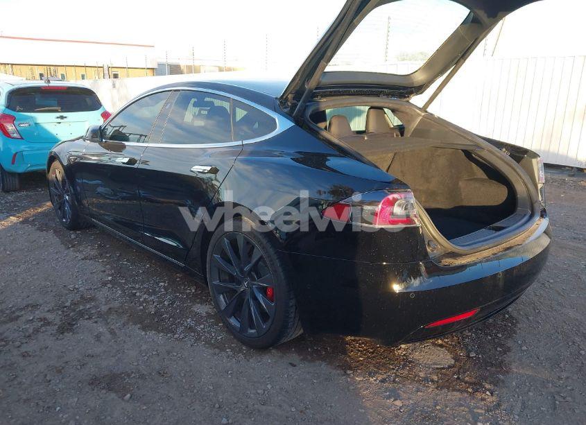 Photo 3 of 2019 Tesla Model S 100D/LONG RANGE/P100D/PERFORMANCE (VIN 5YJSA1E45KF344368)