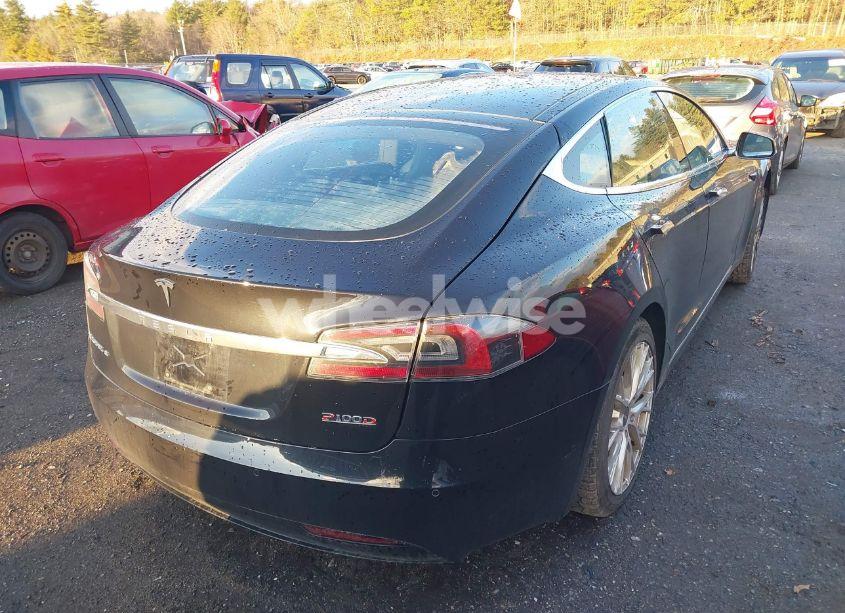 Photo 4 of 2018 Tesla Model S 100D/75D/P100D (VIN 5YJSA1E47JF263208)