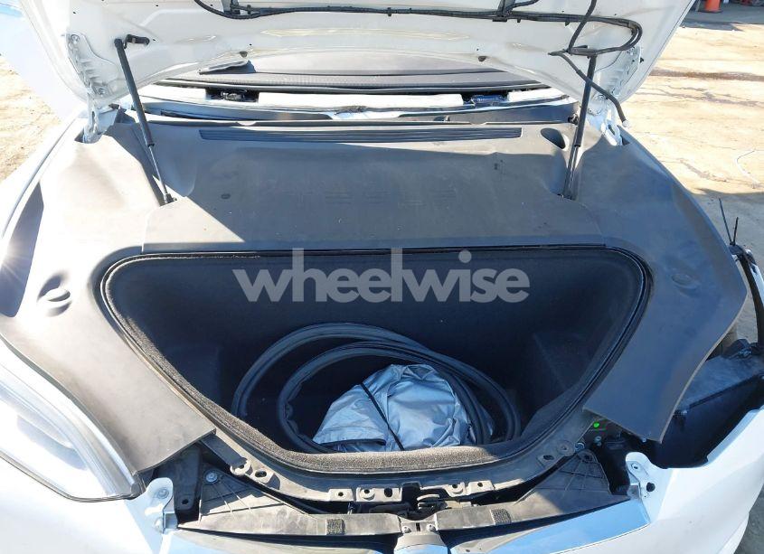 Photo 10 of 2020 Tesla Model S PERFORMANCE DUAL MOTOR ALL-WHEEL DRIVE (VIN 5YJSA1E47LF404443)