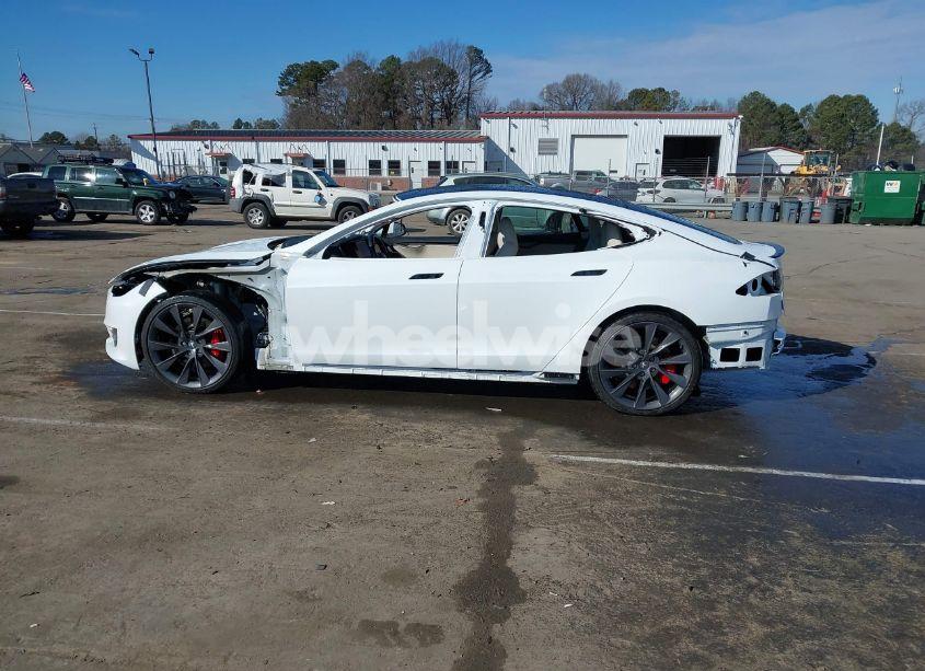 Photo 15 of 2020 Tesla Model S PERFORMANCE DUAL MOTOR ALL-WHEEL DRIVE (VIN 5YJSA1E47LF404443)