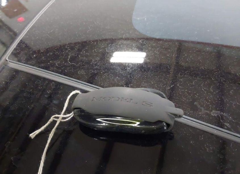 Photo 11 of 2015 Tesla Model S 85D/P85D (VIN 5YJSA1E48FF102860)