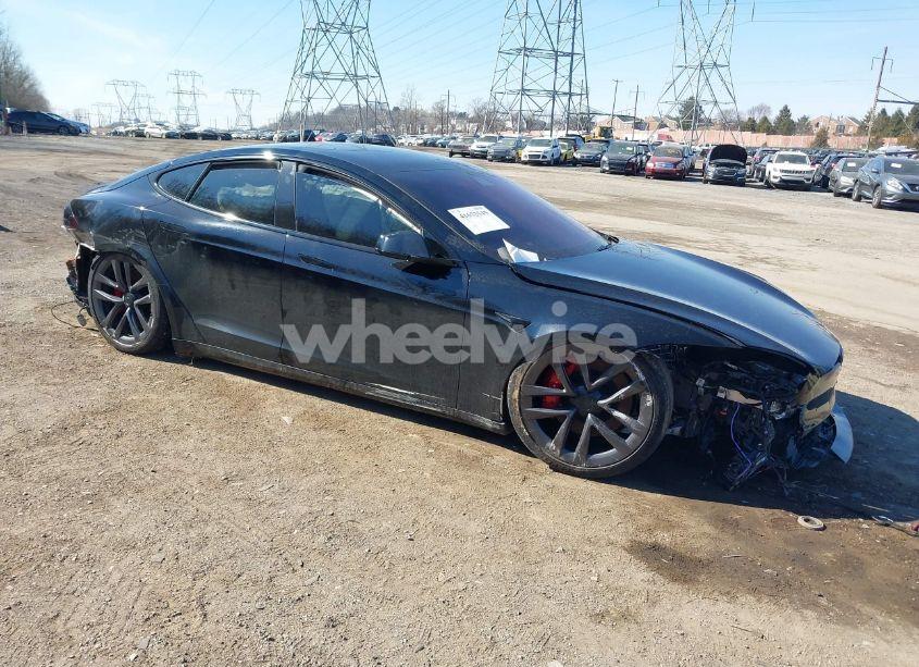 2022 Tesla Model S DUAL MOTOR ALL-WHEEL DRIVE (VIN 5YJSA1E50NF470991) main photo