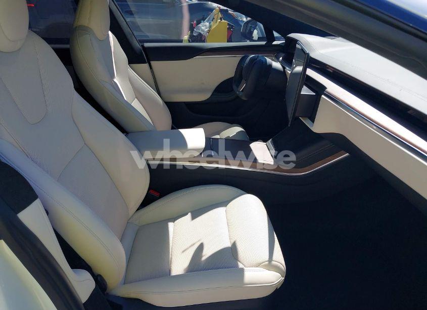 Photo 5 of 2022 Tesla Model S DUAL MOTOR ALL-WHEEL DRIVE (VIN 5YJSA1E50NF483160)