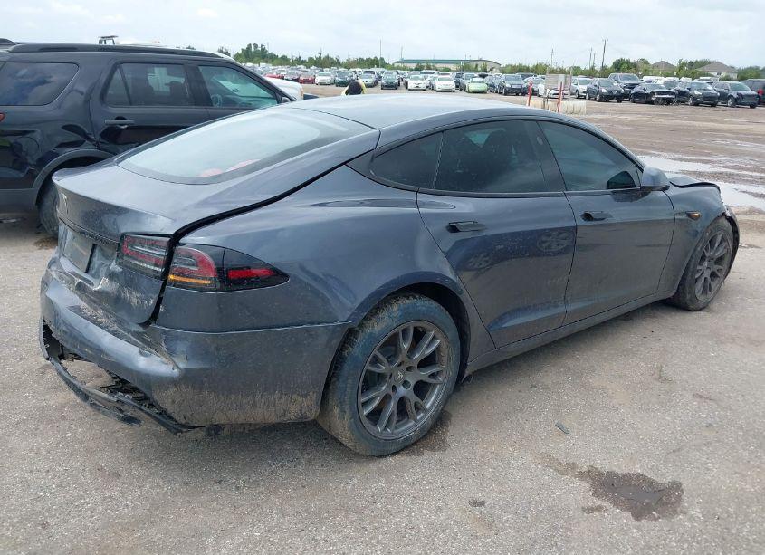 Photo 4 of 2022 Tesla Model S DUAL MOTOR ALL-WHEEL DRIVE (VIN 5YJSA1E50NF493543)