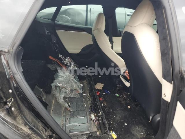 Photo 10 of 2021 TESLA MODEL S N/A (VIN 5YJSA1E52MF428191)