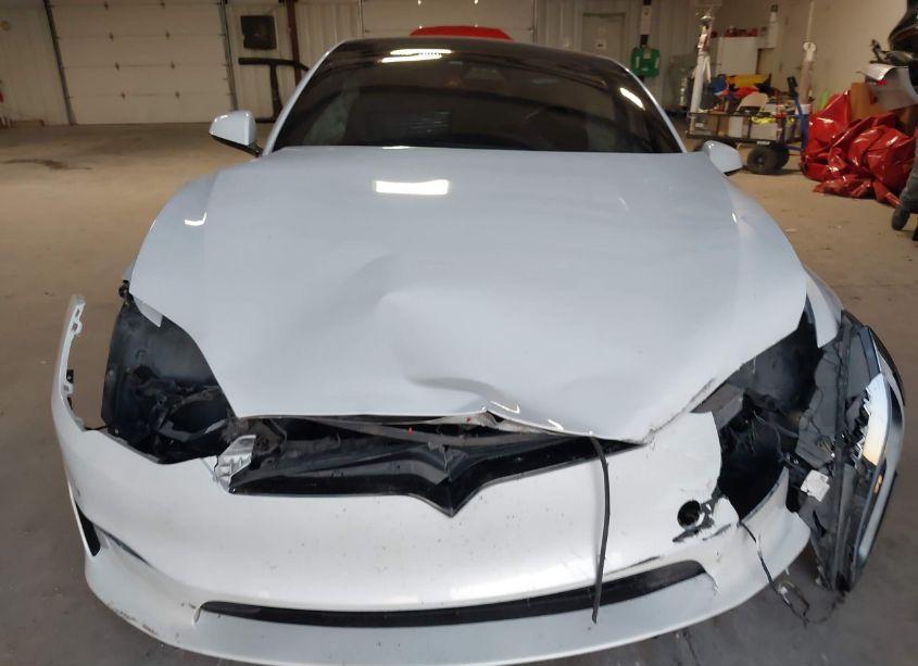 Photo 6 of 2022 Tesla Model S DUAL MOTOR ALL-WHEEL DRIVE (VIN 5YJSA1E56NF476424)