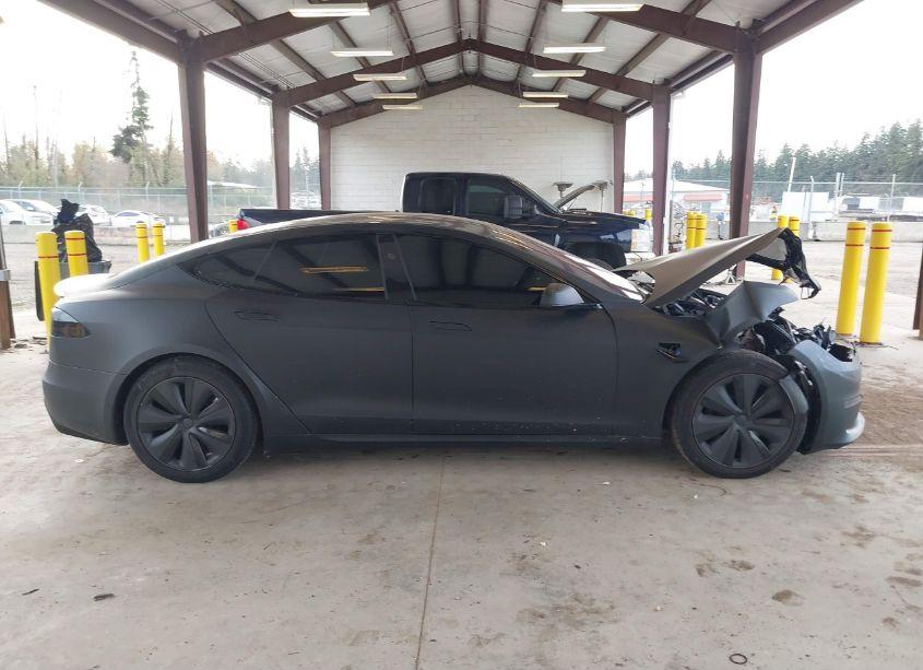 Photo 14 of 2023 Tesla Model S DUAL MOTOR ALL-WHEEL DRIVE/STANDARD RANGE (VIN 5YJSA1E56PF530498)