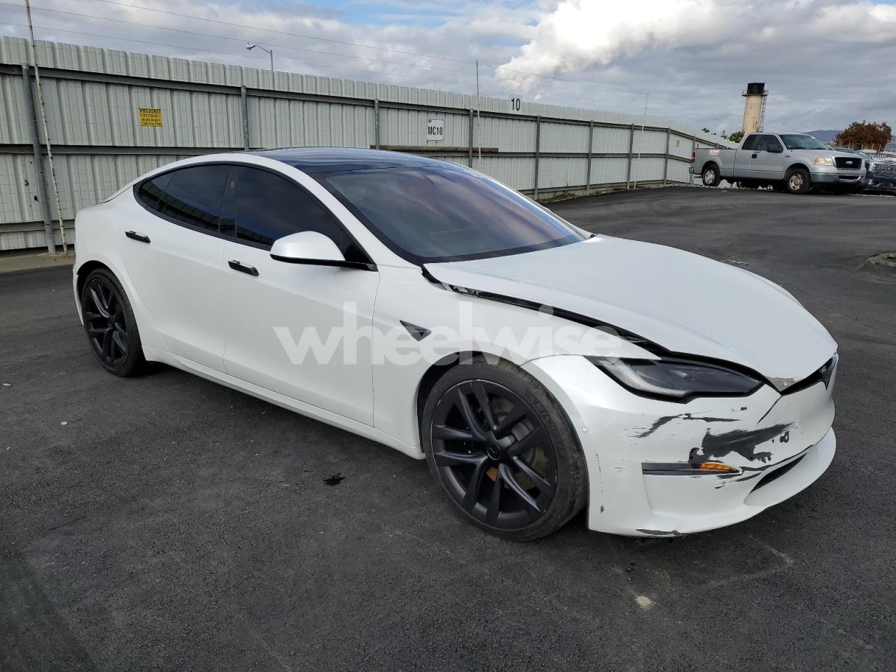 Photo 4 of 2022 TESLA MODEL S (VIN 5YJSA1E59NF475431)