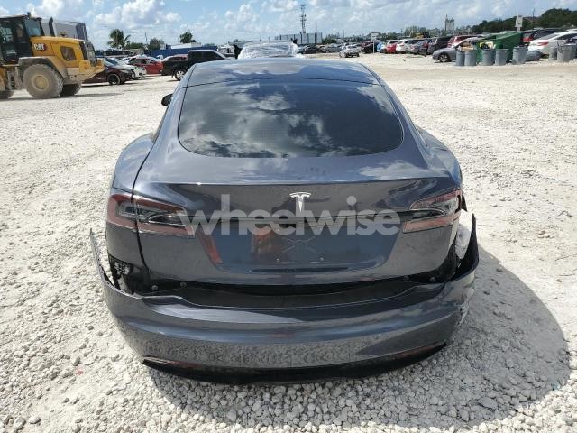 2021 TESLA MODEL S N/A (VIN 5YJSA1E5XMF441965) main photo