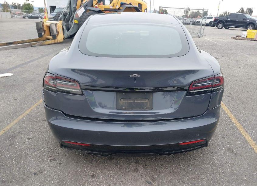 Photo 15 of 2022 Tesla Model S DUAL MOTOR ALL-WHEEL DRIVE (VIN 5YJSA1E5XNF493422)