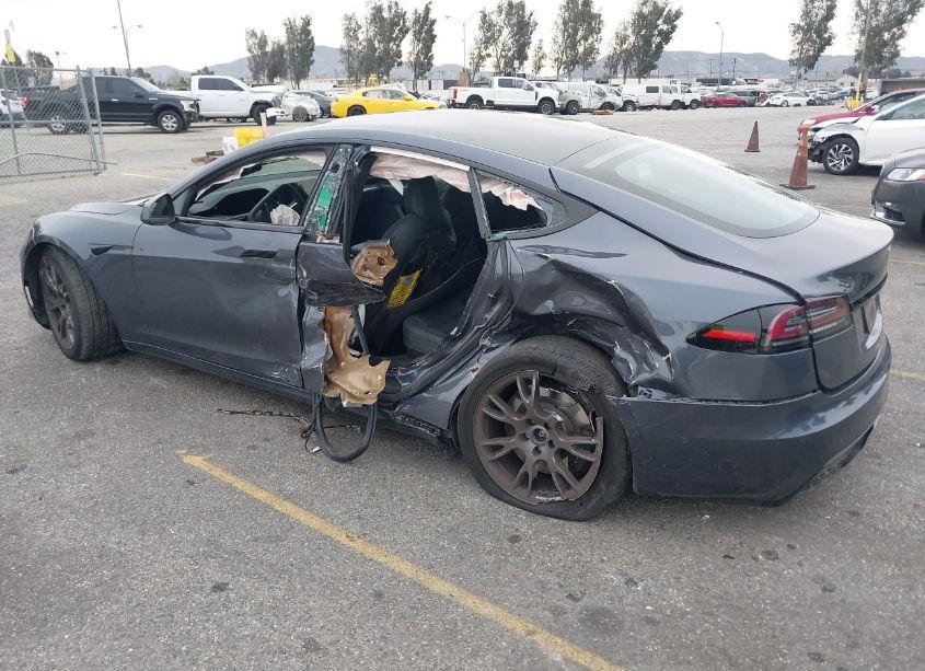 Photo 3 of 2022 Tesla Model S DUAL MOTOR ALL-WHEEL DRIVE (VIN 5YJSA1E5XNF493422)
