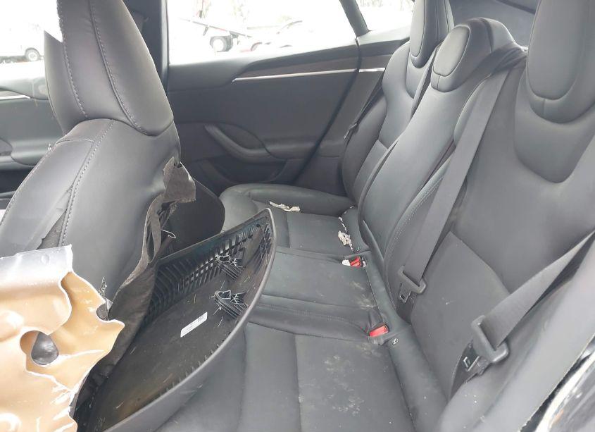 Photo 8 of 2022 Tesla Model S DUAL MOTOR ALL-WHEEL DRIVE (VIN 5YJSA1E5XNF493422)
