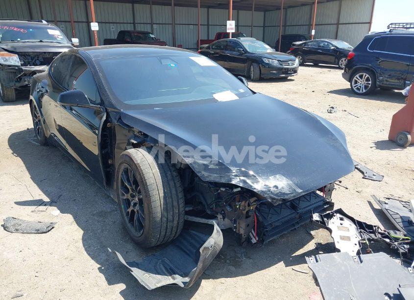 2022 Tesla Model S PLAID (VIN 5YJSA1E60NF473219) main photo