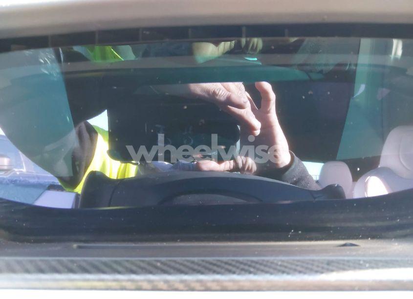 Photo 7 of 2022 Tesla Model S PLAID TRI MOTOR ALL-WHEEL DRIVE (VIN 5YJSA1E63NF483873)