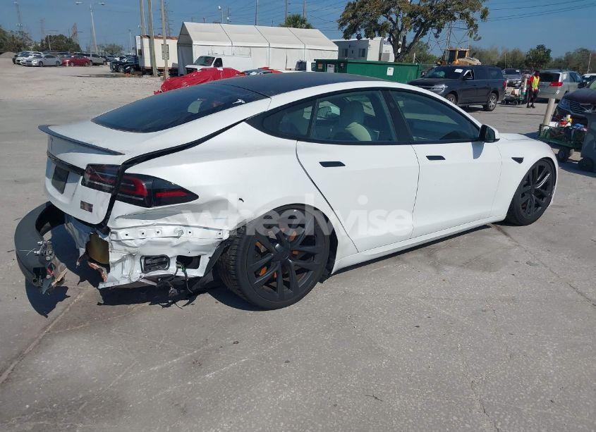 Photo 4 of 2022 Tesla Model S PLAID TRI MOTOR ALL-WHEEL DRIVE (VIN 5YJSA1E64NF484904)