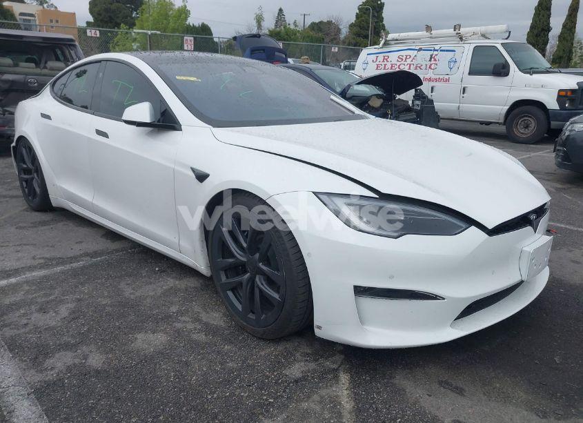 2022 Tesla Model S PLAID TRI MOTOR ALL-WHEEL DRIVE (VIN 5YJSA1E65NF488864) main photo