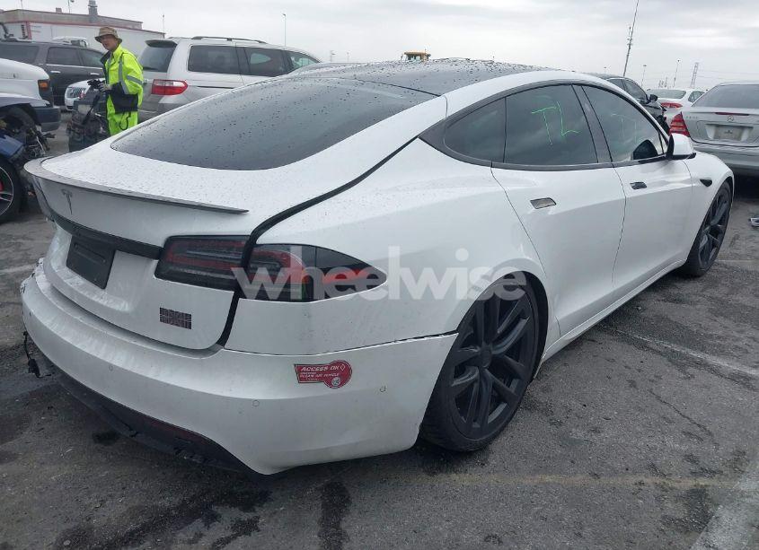 Photo 4 of 2022 Tesla Model S PLAID TRI MOTOR ALL-WHEEL DRIVE (VIN 5YJSA1E65NF488864)