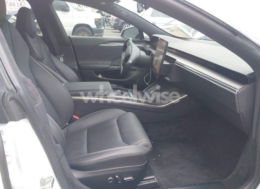Photo 5 of 2022 Tesla Model S PLAID TRI MOTOR ALL-WHEEL DRIVE (VIN 5YJSA1E65NF488864)