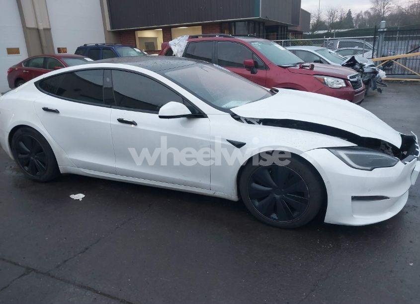 Photo 13 of 2022 Tesla Model S PLAID TRI MOTOR ALL-WHEEL DRIVE (VIN 5YJSA1E66NF474312)