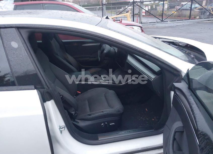 Photo 5 of 2022 Tesla Model S PLAID TRI MOTOR ALL-WHEEL DRIVE (VIN 5YJSA1E66NF474312)