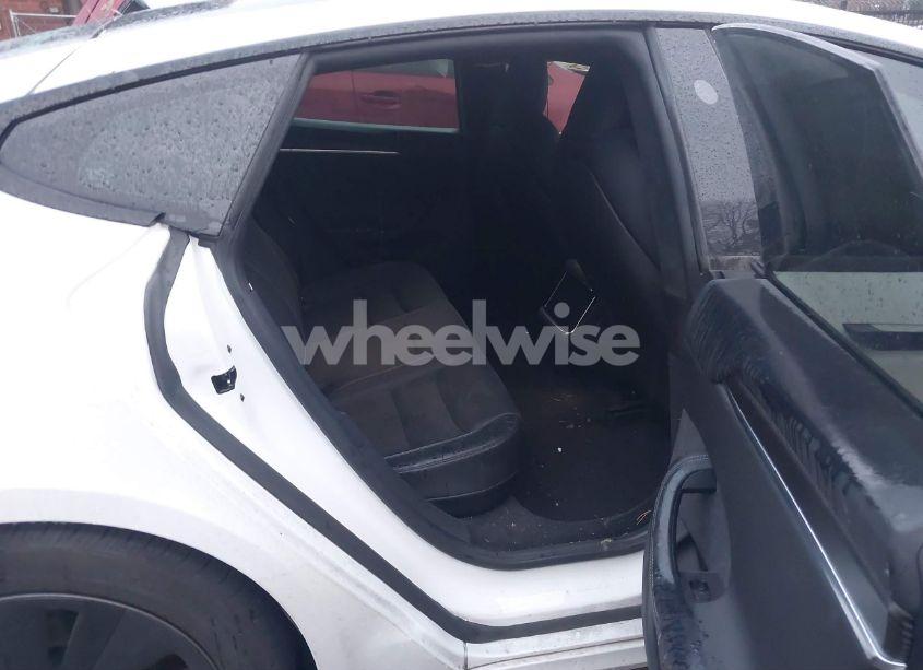 Photo 8 of 2022 Tesla Model S PLAID TRI MOTOR ALL-WHEEL DRIVE (VIN 5YJSA1E66NF474312)