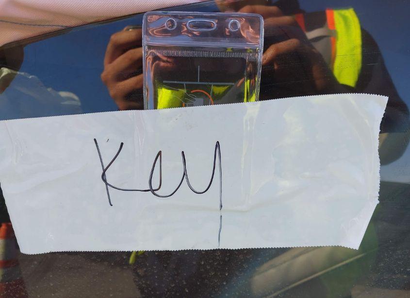 Photo 11 of 2021 Tesla Model S PLAID TRI MOTOR ALL-WHEEL DRIVE (VIN 5YJSA1E69MF432022)