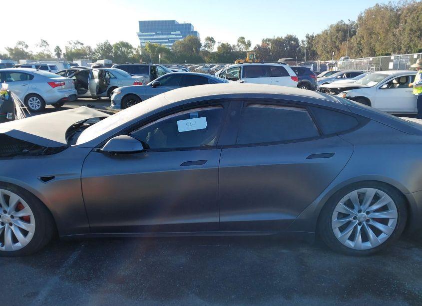 Photo 14 of 2021 Tesla Model S PLAID TRI MOTOR ALL-WHEEL DRIVE (VIN 5YJSA1E69MF432022)