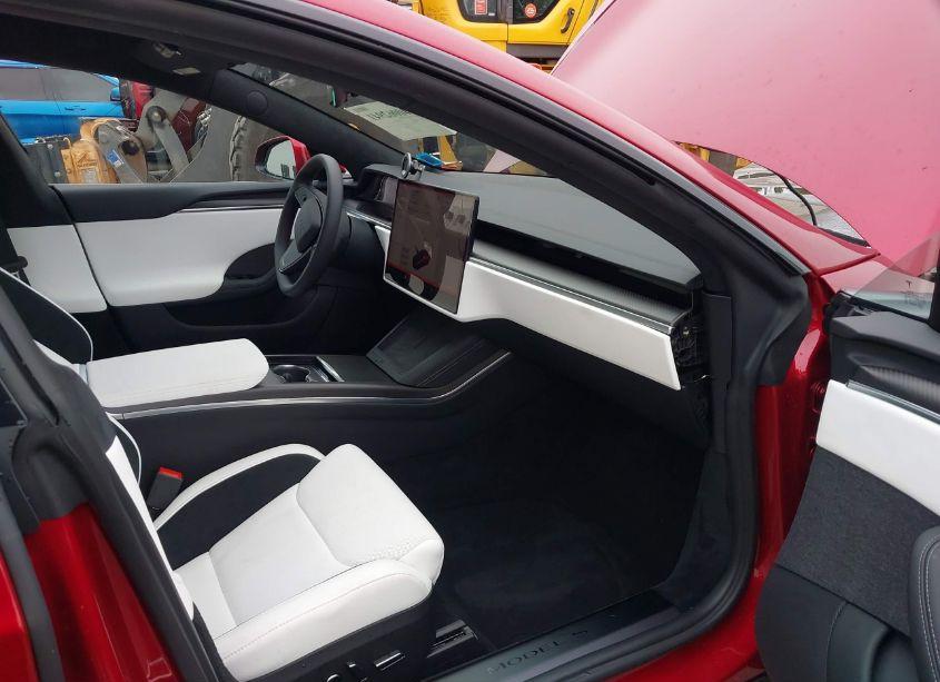 Photo 5 of 2024 Tesla Model S PLAID TRI MOTOR ALL-WHEEL DRIVE (VIN 5YJSA1E69RF540793)