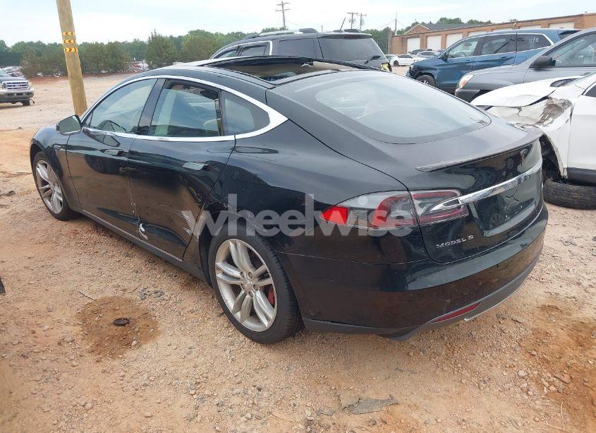 Photo 3 of 2014 Tesla Model S P85 (VIN 5YJSA1H10EFP34137)
