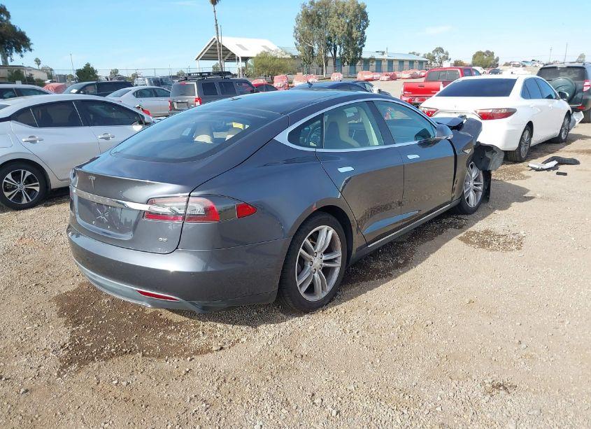 Photo 4 of 2014 Tesla Model S P85 (VIN 5YJSA1H10EFP65033)