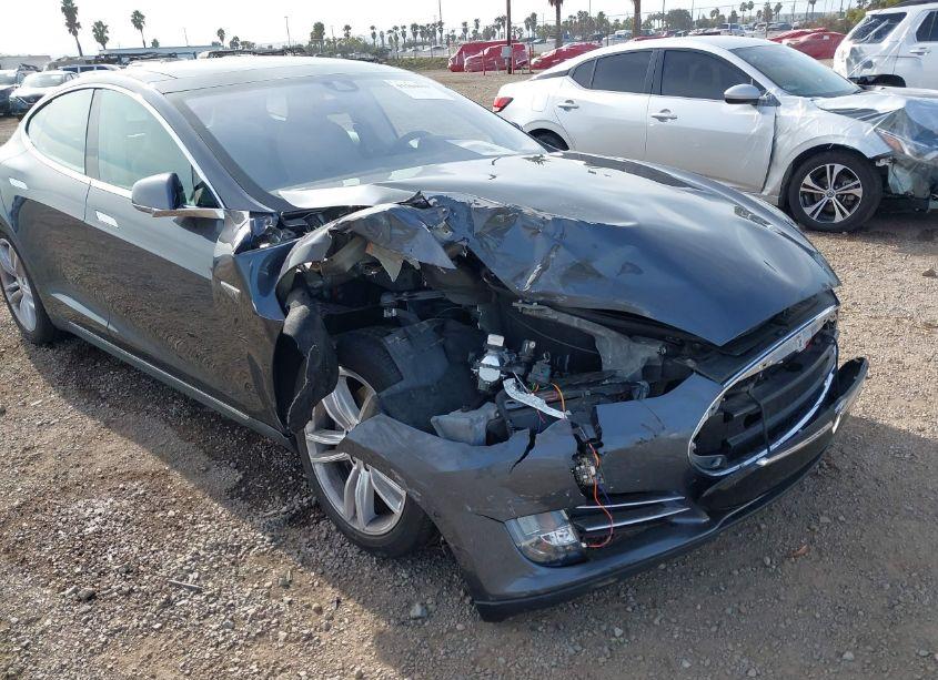 Photo 6 of 2014 Tesla Model S P85 (VIN 5YJSA1H10EFP65033)