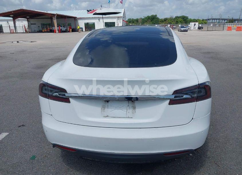Photo 16 of 2014 Tesla Model S P85 (VIN 5YJSA1H12EFP39582)