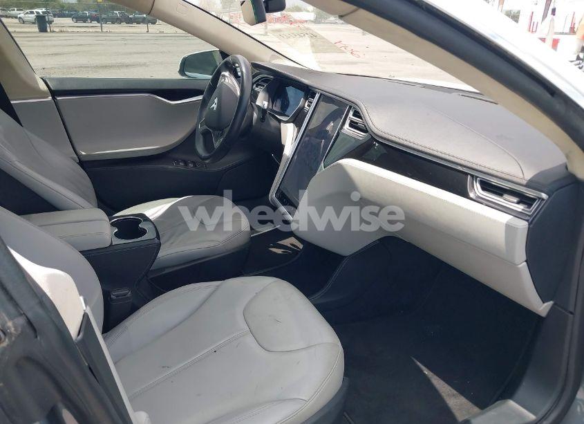Photo 5 of 2014 Tesla Model S P85 (VIN 5YJSA1H12EFP39582)