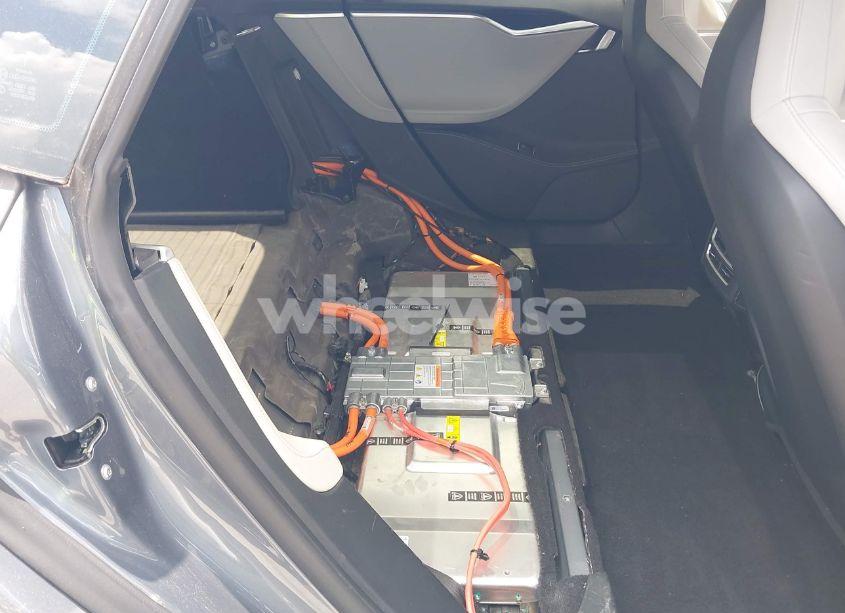 Photo 8 of 2014 Tesla Model S P85 (VIN 5YJSA1H12EFP39582)