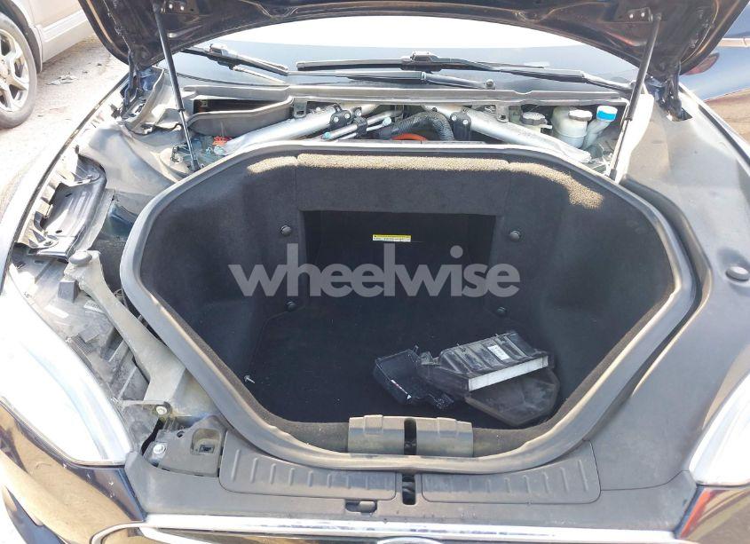 Photo 10 of 2014 Tesla Model S P85 (VIN 5YJSA1H12EFP39873)