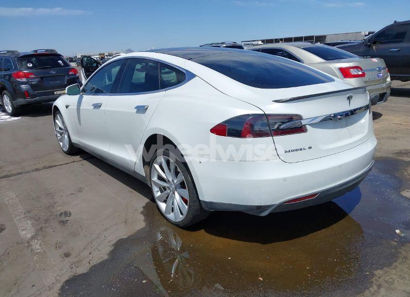 Photo 3 of 2014 Tesla Model S P85 (VIN 5YJSA1H13EFP33659)