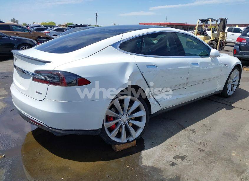 Photo 6 of 2014 Tesla Model S P85 (VIN 5YJSA1H13EFP33659)