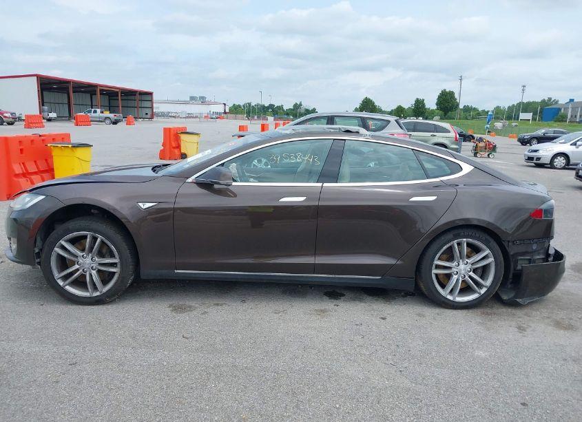 Photo 14 of 2014 Tesla Model S P85 (VIN 5YJSA1H13EFP53121)