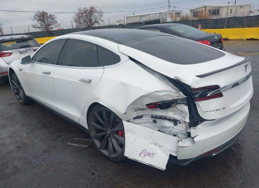 Photo 3 of 2014 Tesla Model S P85 (VIN 5YJSA1H13EFP53684)
