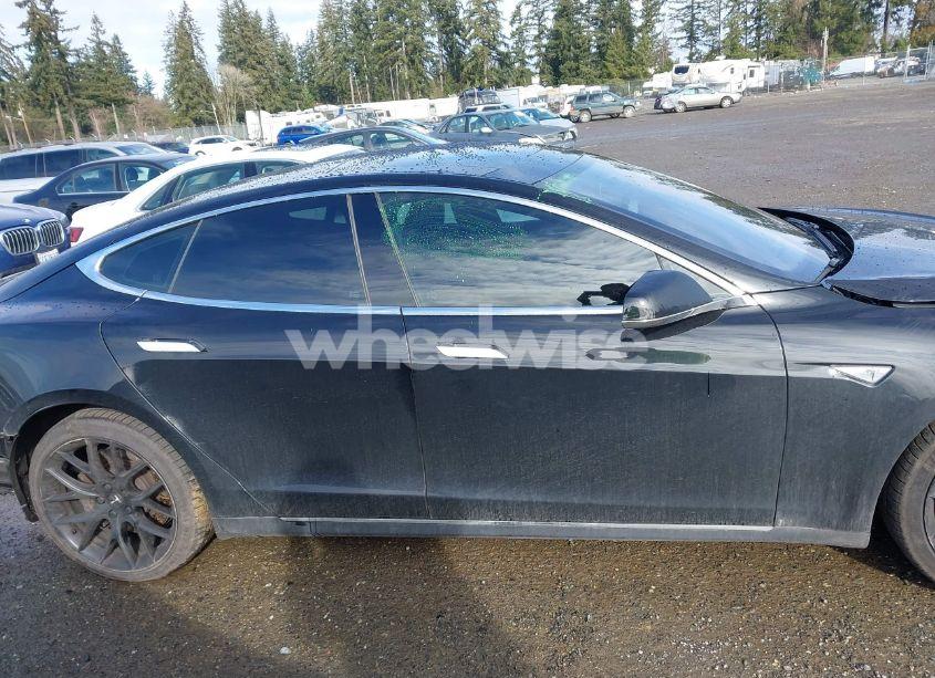 Photo 14 of 2015 Tesla Model S 60/70/85 (VIN 5YJSA1H13FF081188)