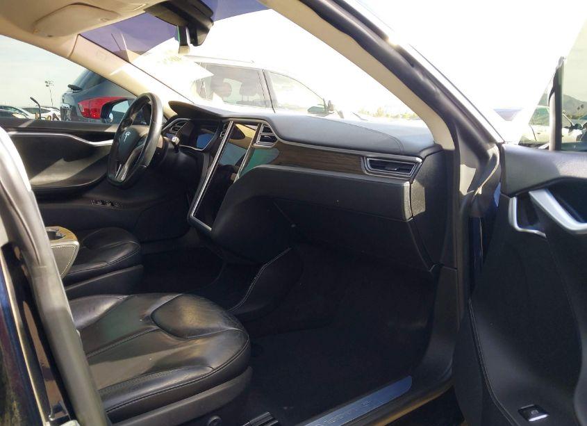 Photo 5 of 2014 Tesla Model S P85 (VIN 5YJSA1H14EFP64550)