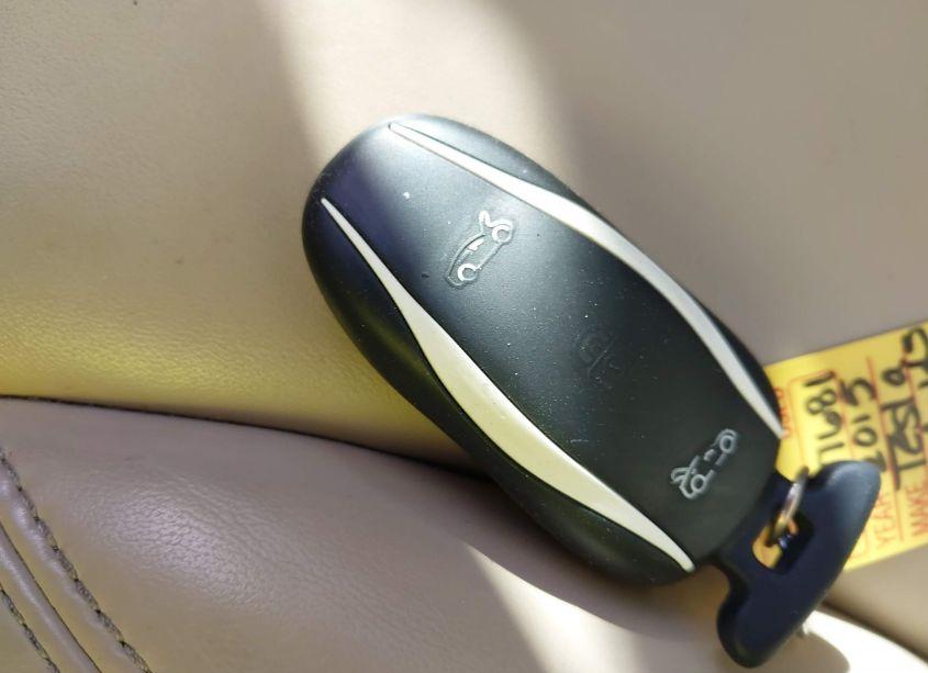 Photo 11 of 2015 Tesla Model S 60/70/85 (VIN 5YJSA1H15FFP77082)