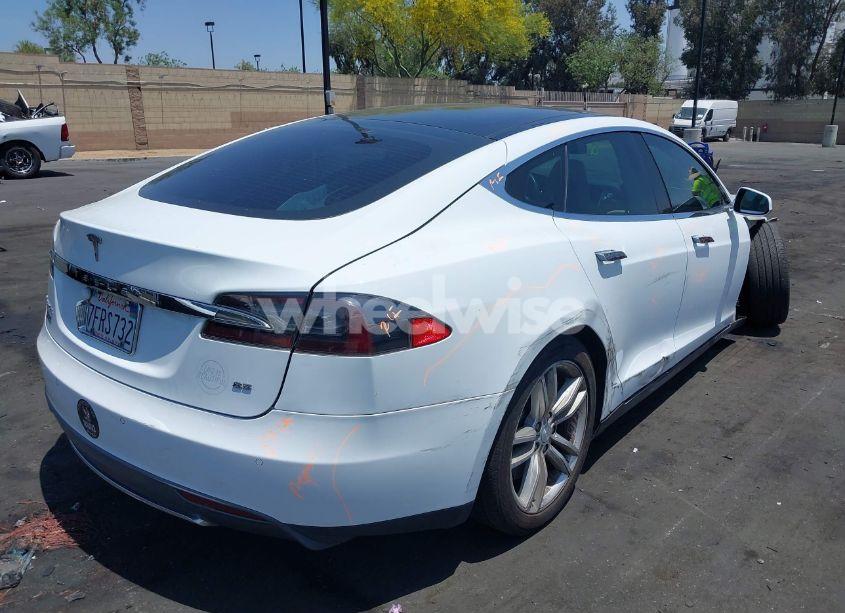 Photo 4 of 2014 Tesla Model S P85 (VIN 5YJSA1H17EFP40534)